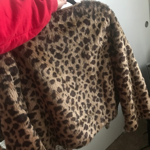 Leopard coat - Picture 2 of 3